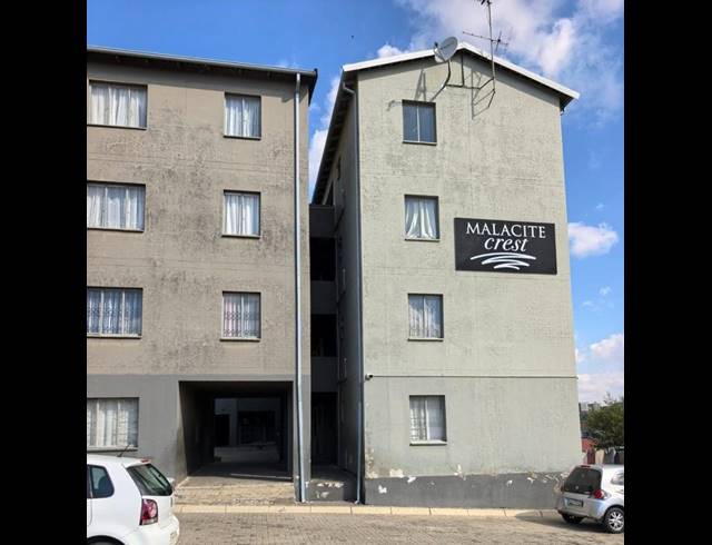 2 BEDROOM APARTMENT FOR SALE IN FLEURHOF